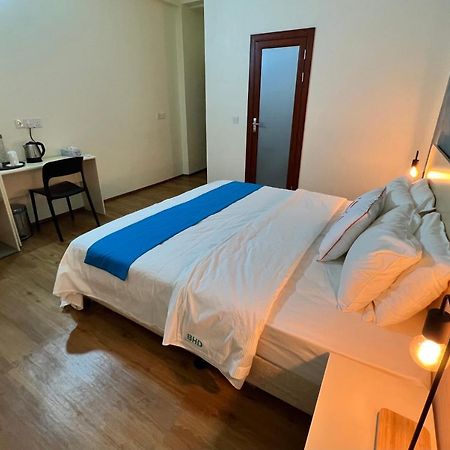 Si! Beach House Dhiffushi Bagian luar foto