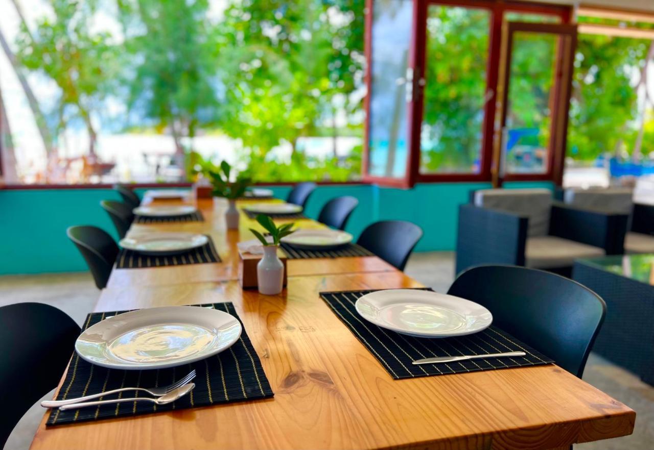 Si! Beach House Dhiffushi Bagian luar foto